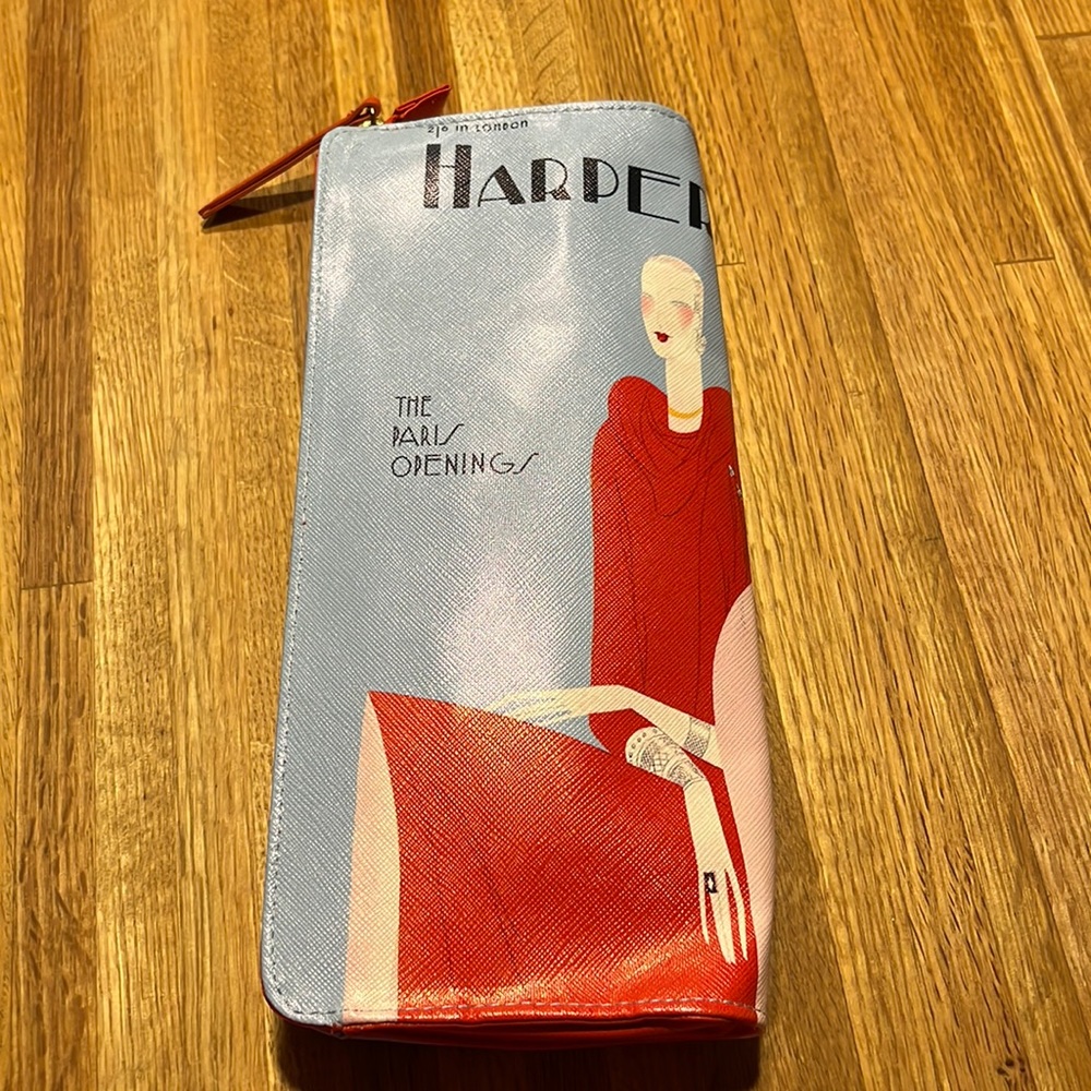 Harper’s Bazar clutch